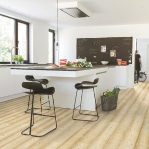 Laminado Impressive Ultra Pino Natural Quick-Step