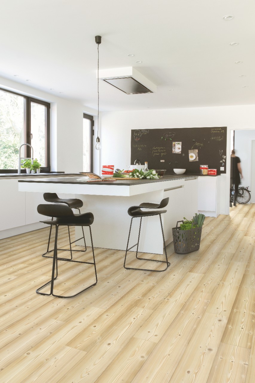 Laminado Impressive Ultra Pino Natural Quick-Step