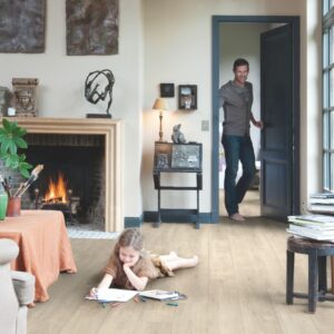 Laminado Impressive Roble con cortes de sierra beige Quick-Step