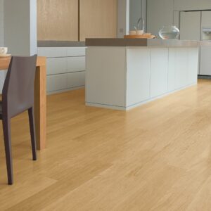 Laminado Eligna Roble Barnizado Natural Quick-Step