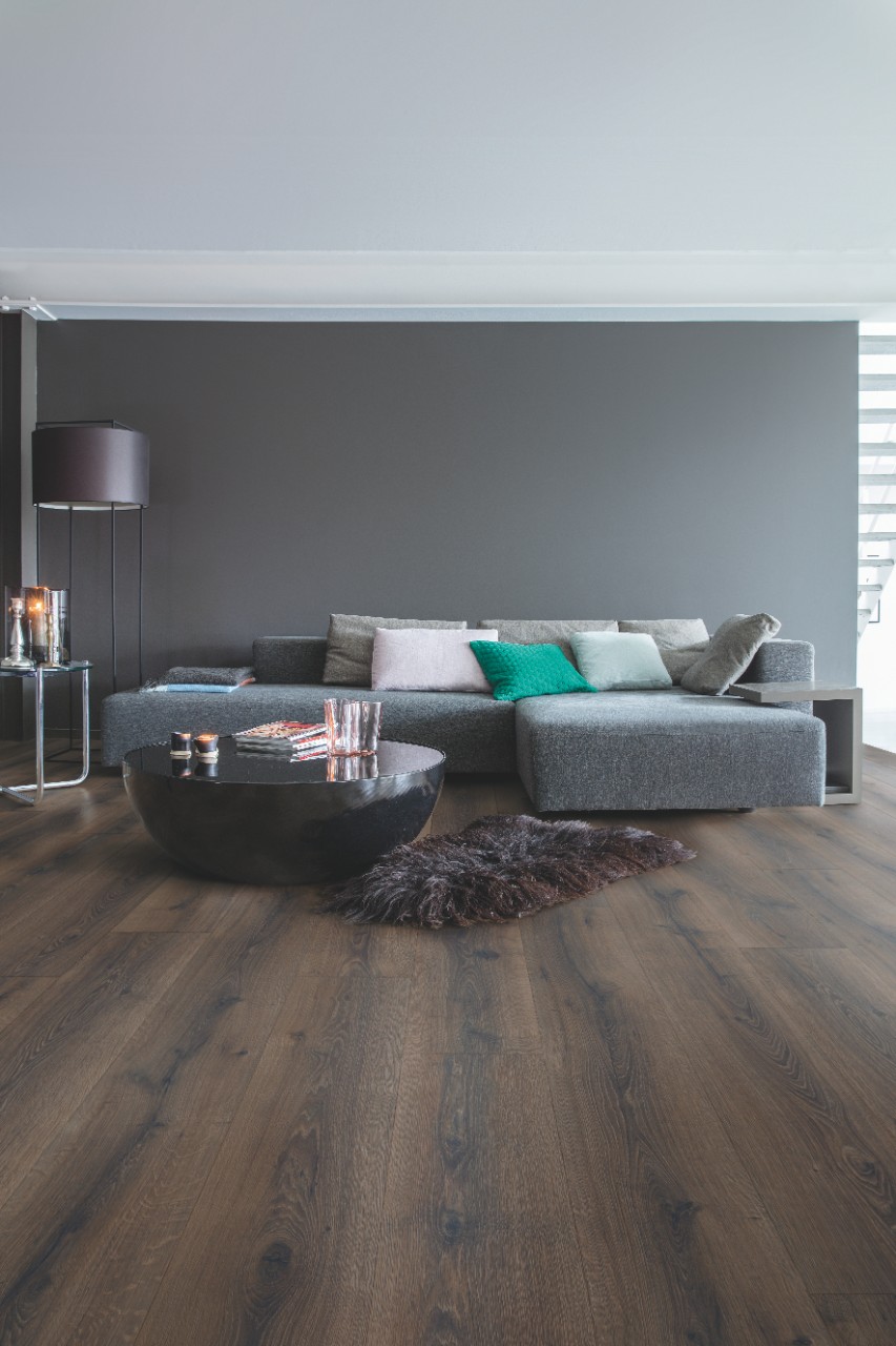 Laminado Majestic Roble Desierto Marrón Oscuro Cepillado Quick-Step