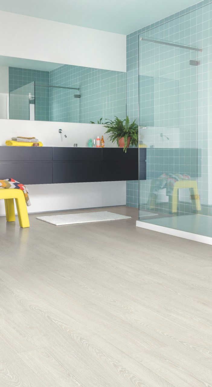 Laminado Impressive Ultra + Roble Clásico Claro con Patina Quick-Step
